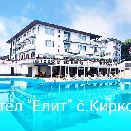 Hotel Elit キルコヴォ エクステリア 写真