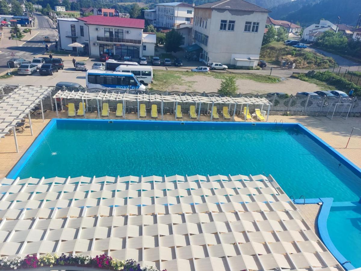 Hotel Elit キルコヴォ エクステリア 写真